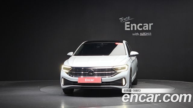 Volkswagen Jetta 7-го поколения 1.5 TSI Prestige - фото 1