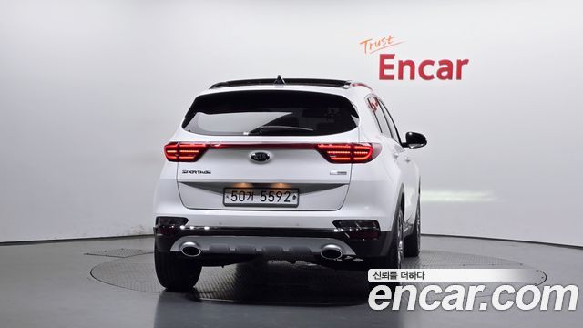 Kia Sportage The Bold Diesel 2.0 2WD Noblesse - фото 3