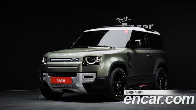 Land Rover Defender L663 90 D250 SE - фото 0