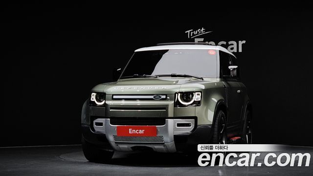 Land Rover Defender L663 90 D250 SE - фото 2
