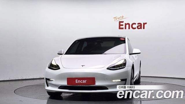Tesla Model 3 Long Range AWD - фото 2