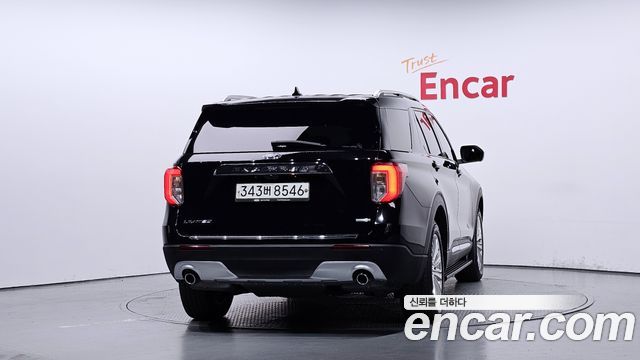 Ford Explorer 6-го поколения 2.3 LimIted 4WD - фото 3