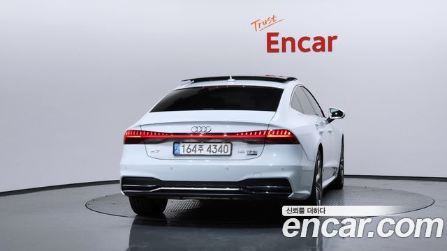 Audi A7 55 TFSI Quattro Premium - фото 3