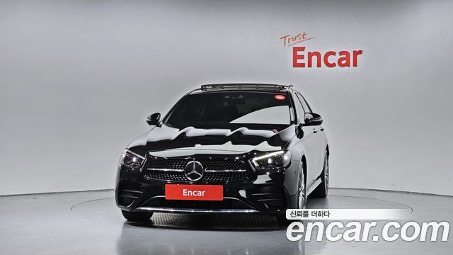 Mercedes-Benz E-Class W213 E350 4MATIC AMG Line - фото 2