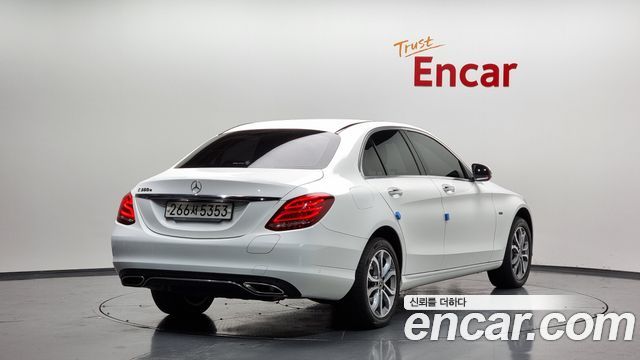 Mercedes-Benz C-Class W205 C350e - фото 1