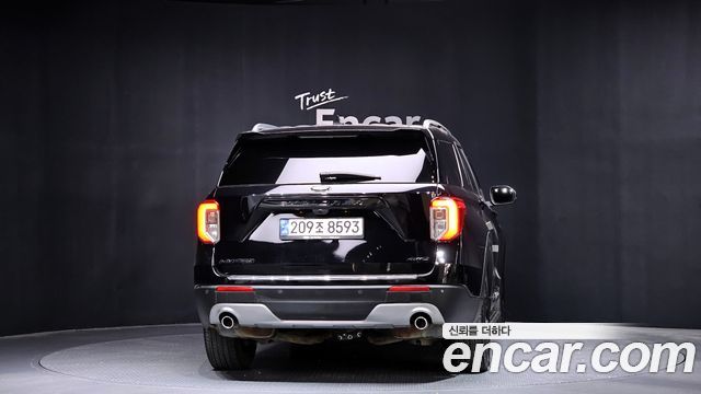 Ford Explorer 6-го поколения 2.3 LimIted 4WD - фото 3