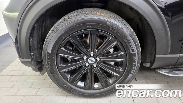 Ford Explorer 6-го поколения 2.3 LimIted 4WD - фото 4