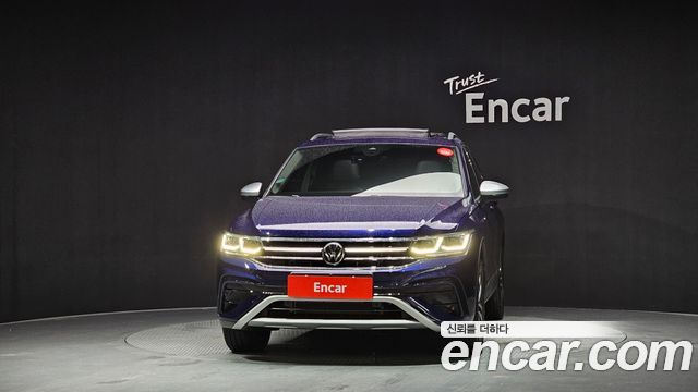 Volkswagen Tiguan 2.0 TSI Prestige - фото 2