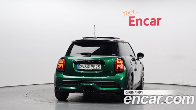 Mini Cooper Classic Third Generation - фото 3