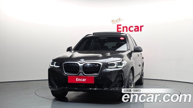 BMW iX3 M Sports - фото 2