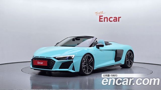 Audi R8 5.2 V10 Spyder - фото 0