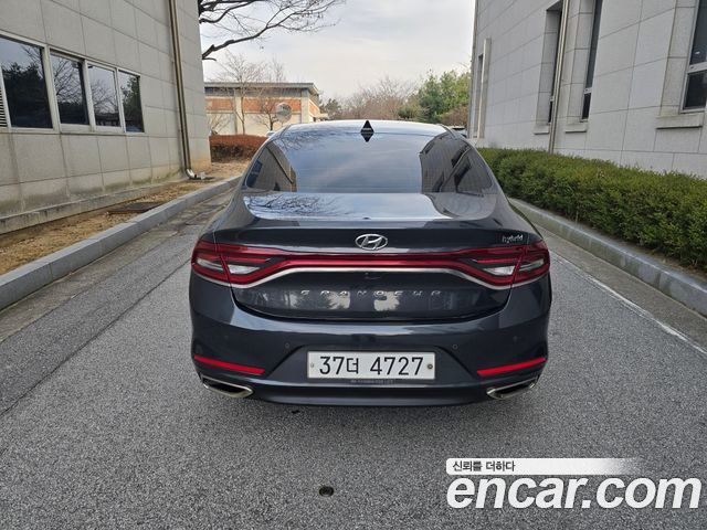 Hyundai Grandeur IG, гибрид Premium - фото 4