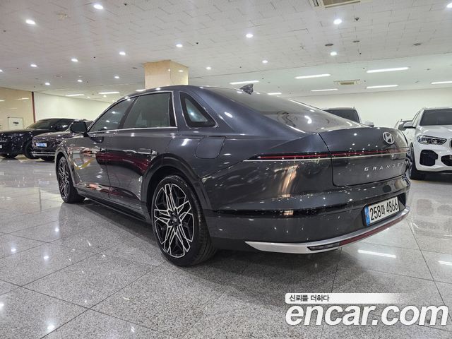 Hyundai Grandeur GN7 2,5 Gasoline 2WD Exclusive - фото 1