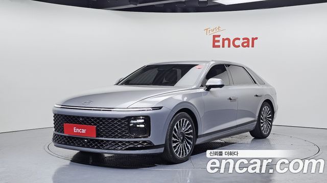 Hyundai Grandeur GN7 2,5 Gasoline 2WD Calligraphy - фото 0
