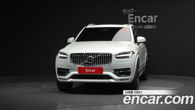 Volvo XC90 2-го поколения B6 Ultimate Bright - фото 2