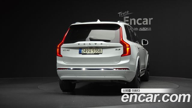 Volvo XC90 2-го поколения B6 Ultimate Bright - фото 3