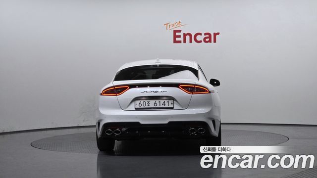 Kia Stinger 2.0 Turbo 2WD Prime - фото 3