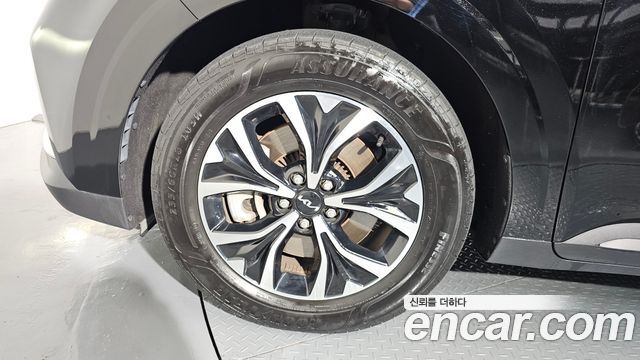 Kia Carnival 4-го поколения 9-Seater Prestige - фото 3