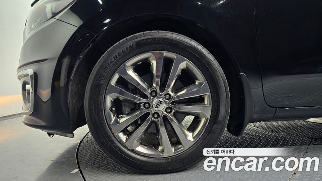Kia Carnival Совершенно новый 9-Seater Noblesse Special - фото 4