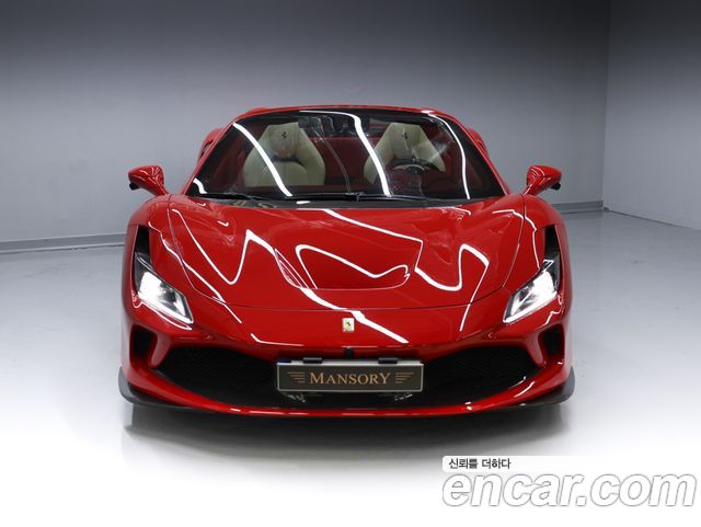 Ferrari F8 3.9 V8 - фото 2