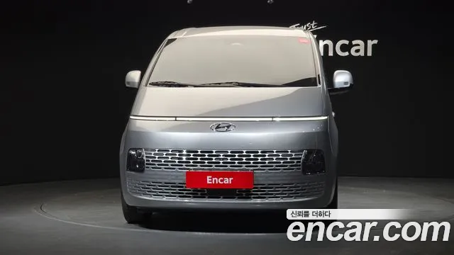 Hyundai Staria Cargo 5-Seater Modern - фото 2