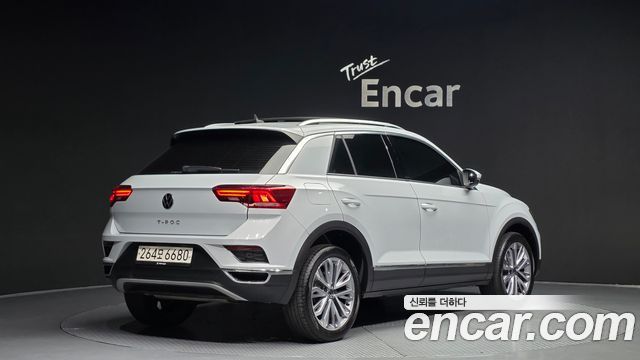Volkswagen T-Roc 2.0 TDI Prestige - фото 1