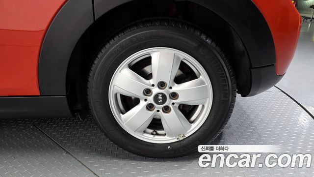 Mini Cooper 5Door Standard 3rd - фото 4