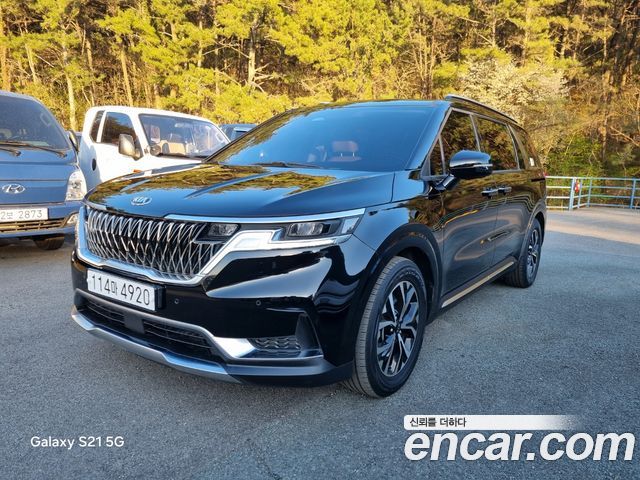 Kia Carnival 4-го поколения 9-Seater Noblesse - фото 0