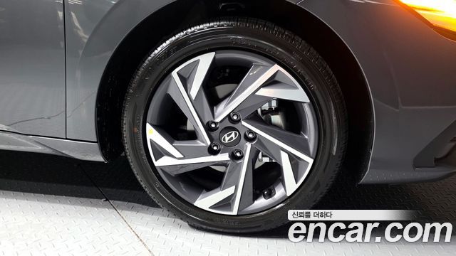 Hyundai Avante Новый CN7 1.6 Inspiration - фото 4