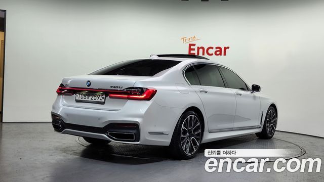 BMW 7-Series G11 740Li xDrive M Sport Package - фото 1