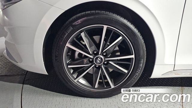 Hyundai Grandeur Новый IG 2.5 Exclusice - фото 4
