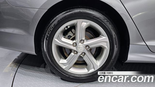 Hyundai Sonata 2.0 Modern - фото 4