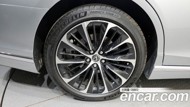 Lexus LS LS500 3.5 Luxury AWD - фото 4