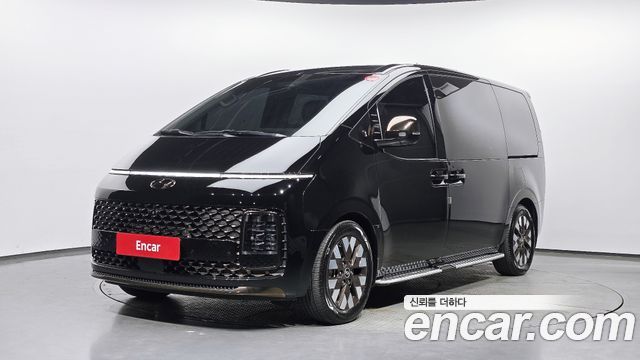 Hyundai Staria 4WD Lounge 9-Seater Inspiration - фото 0