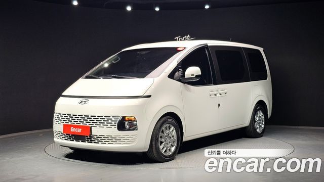 Hyundai Staria Cargo 5-Seater Modern - фото 0