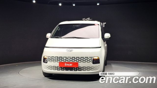 Hyundai Staria Cargo 5-Seater Modern - фото 2