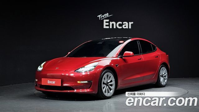 Tesla Model 3 Long Range AWD - фото 0