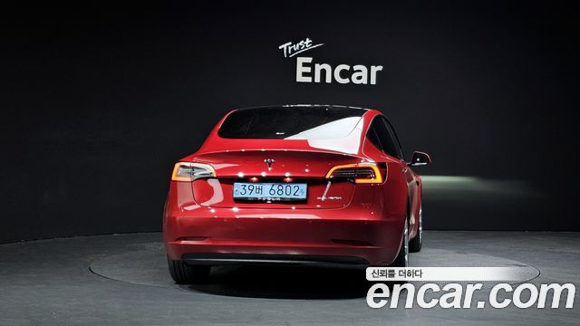 Tesla Model 3 Long Range AWD - фото 3