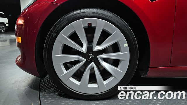 Tesla Model 3 Long Range AWD - фото 4