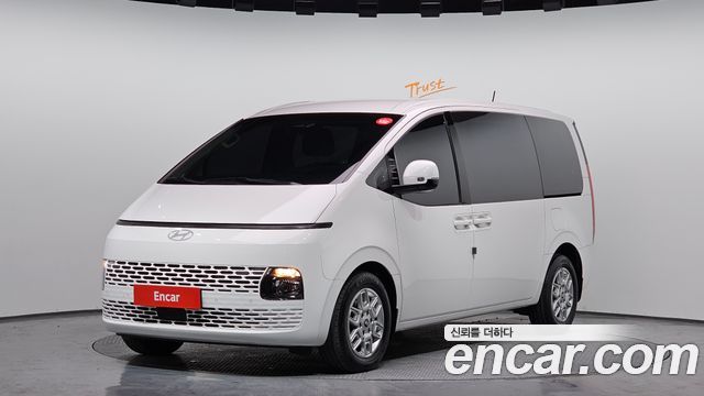 Hyundai Staria Cargo 5-Seater Modern - фото 0