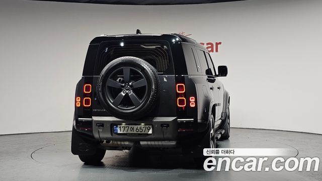 Land Rover Defender L663 110 D300 X-Dynamic HSE - фото 2