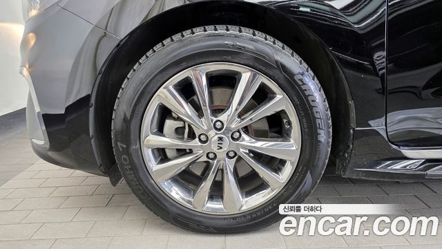Kia Carnival Новый 9-Seater Prstige - фото 4
