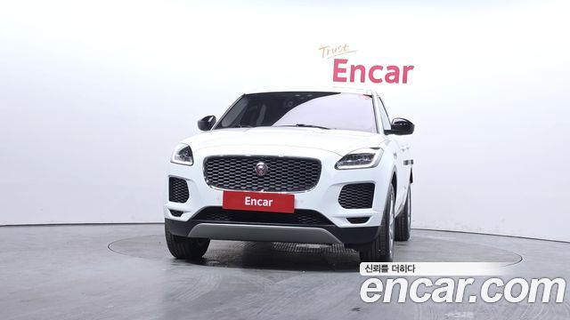 Jaguar E-PACE P250 S - фото 2