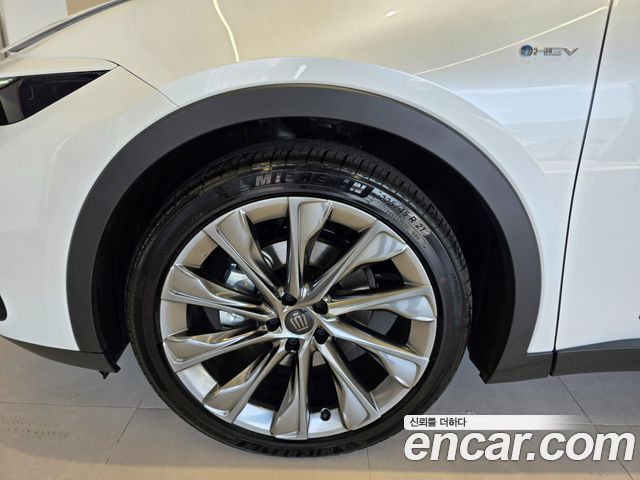 Toyota Crown 2.5 4WD Hybrid - фото 4