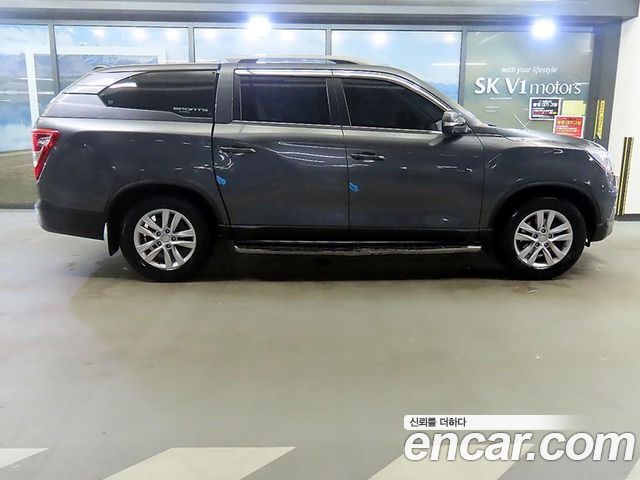 SsangYong Rexton Sports Diesel 2.2 2WD Prestige - фото 2