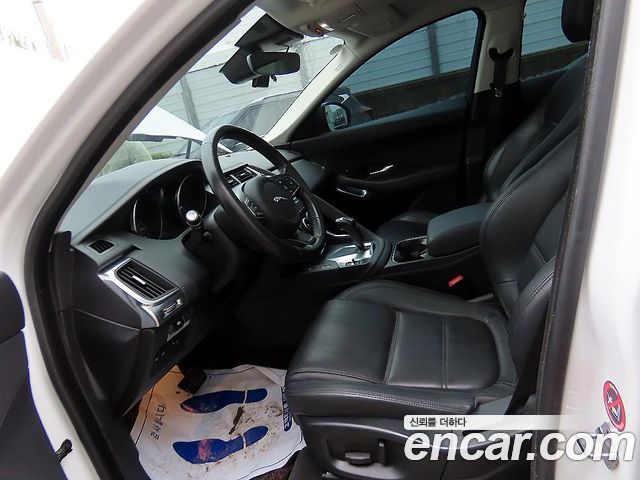 Jaguar E-PACE D180 S - фото 4