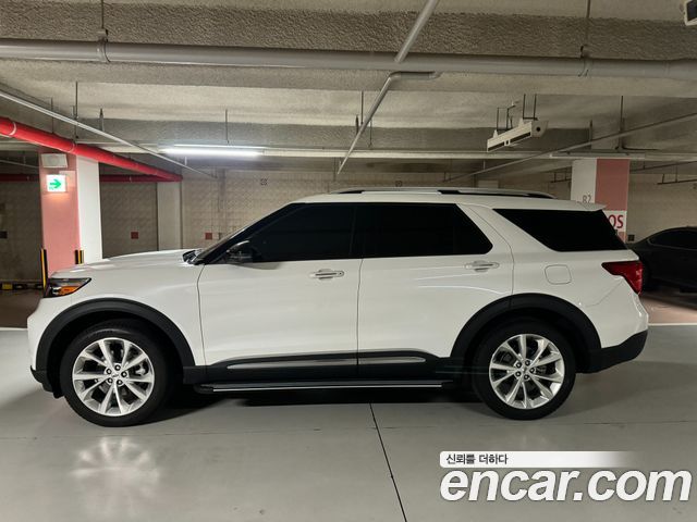 Ford Explorer 6-го поколения 3.0 Platinum 4WD - фото 1