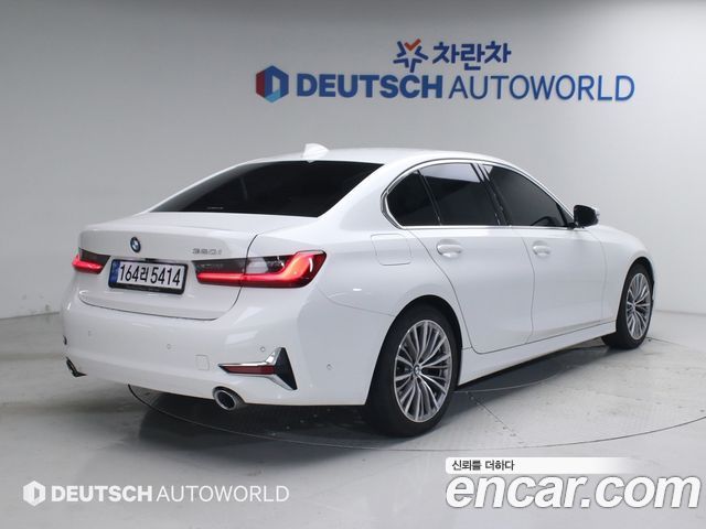 BMW 3-Series G20 320i Luxury - фото 1
