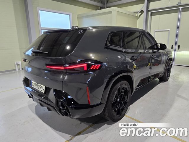 BMW XM G09 4.4 - фото 1