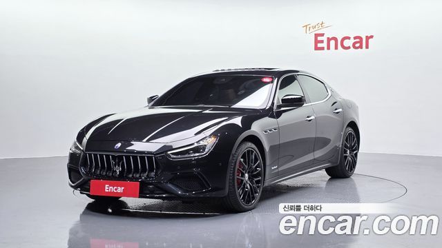 Maserati Ghibli 3.0 GranSport 3rd - фото 0